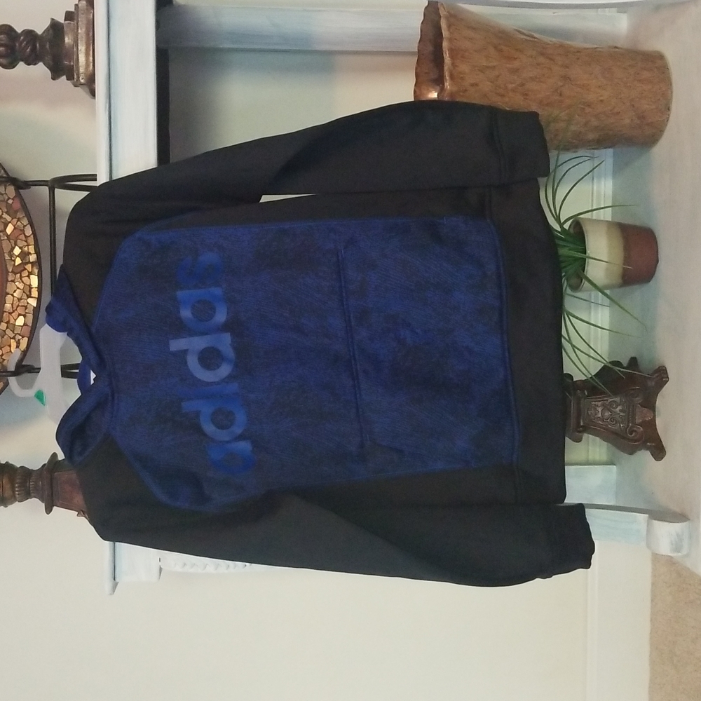 Adidas sweat shirt